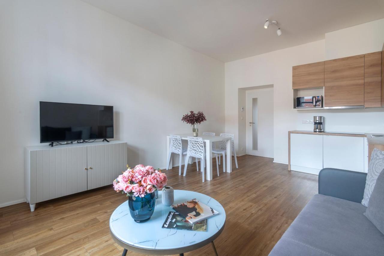 Hotel apartamentowy Tales Boutique By Dwellfort